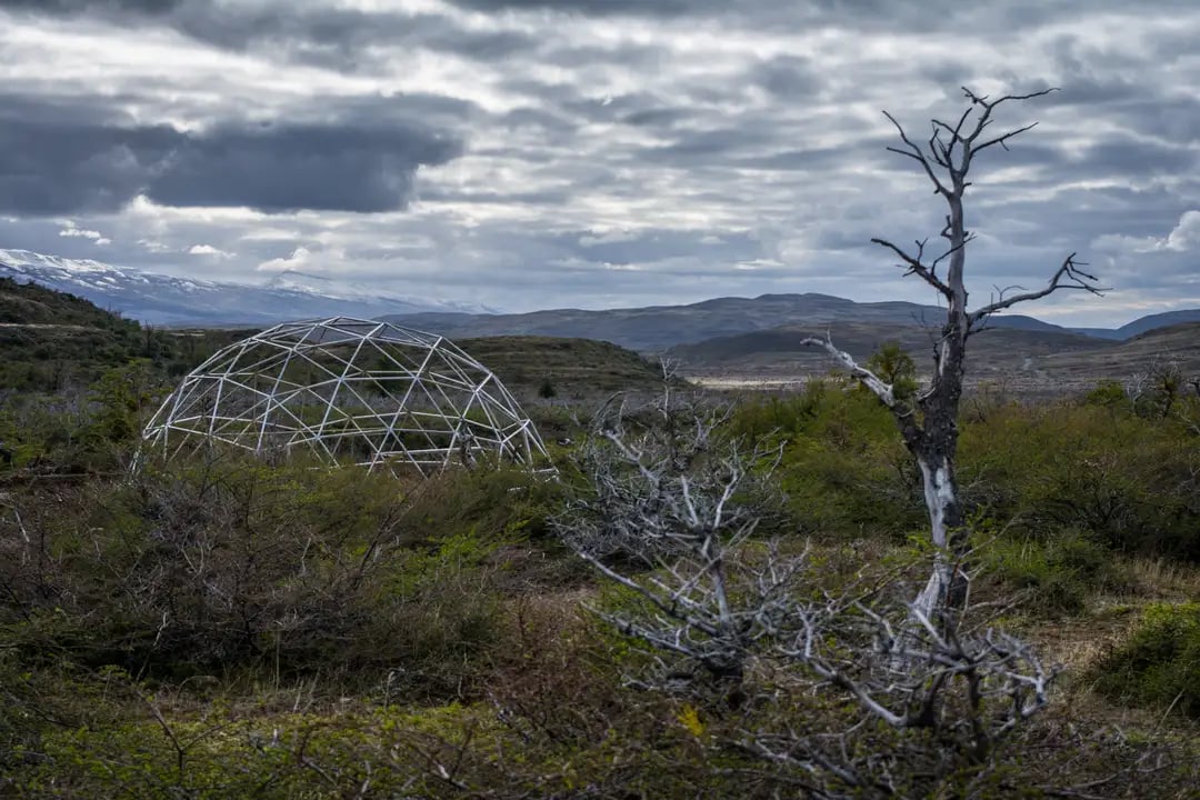 Construcción de un domo en Patagonia